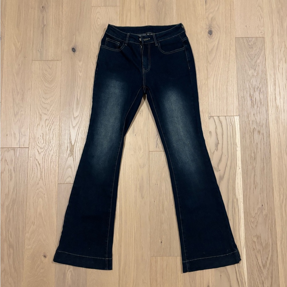 Elegant Midnight Flare Jeans